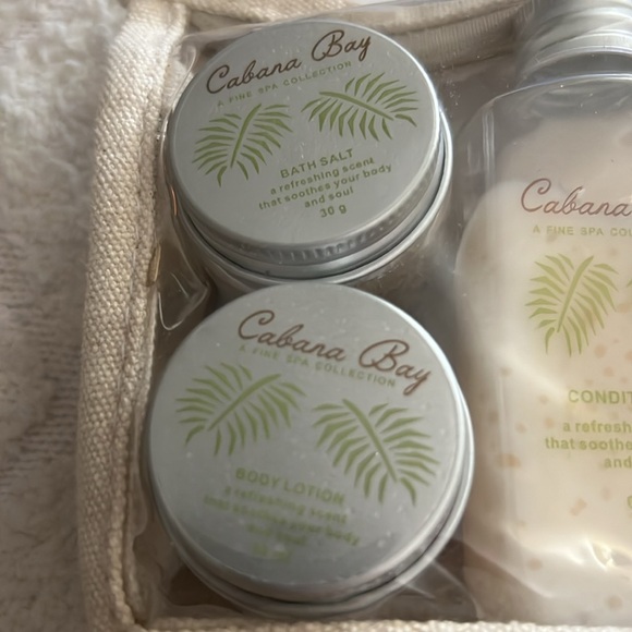 Cabana Bay shampoo, conditioner, body lotion,bath salt,body wash , brush/pumice - Picture 4 of 4